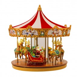 Very Merry Carousel es decorado con Renos y Santa Claus trineo