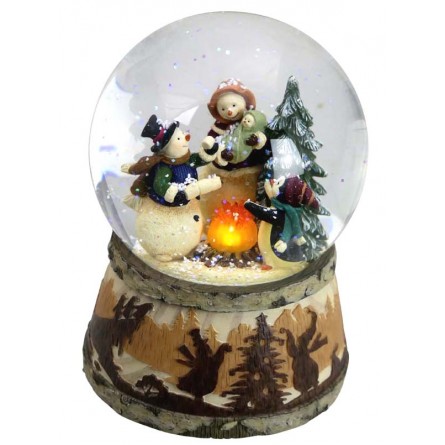 Snowglobe turns to the melody