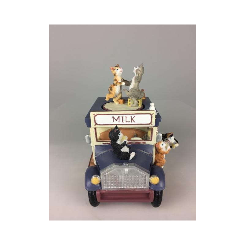 Spieluhr Milchwagen mit Katzen