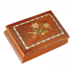 Boîte à bijoux classique avec Edelweiss