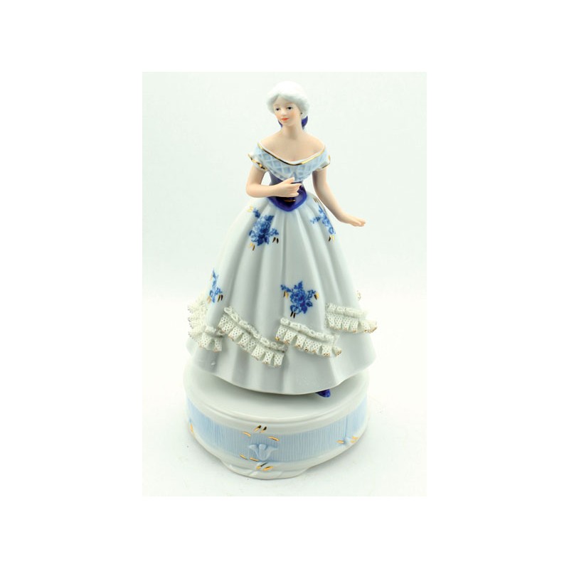 Blue and white porcelain lady